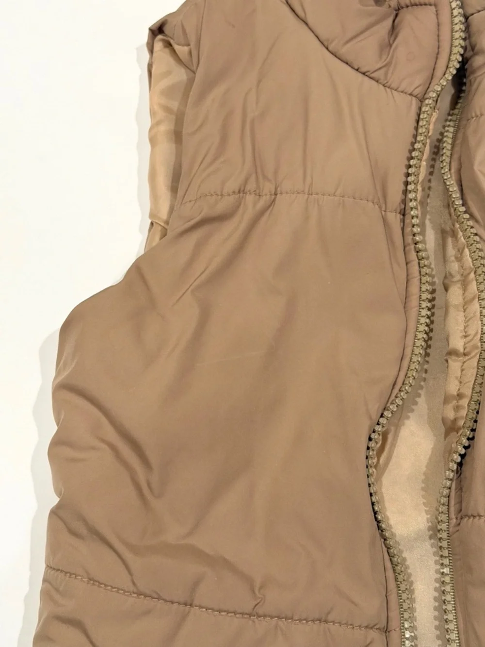 SHEIN Bundle Kids Vests - 2T/ 3T - Khaki Puffer & Pink Quilted Snap Vest
